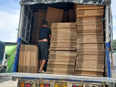 BỐC XẾP HÀNG HOÁ