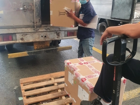 BỐC XẾP HÀNG HOÁ